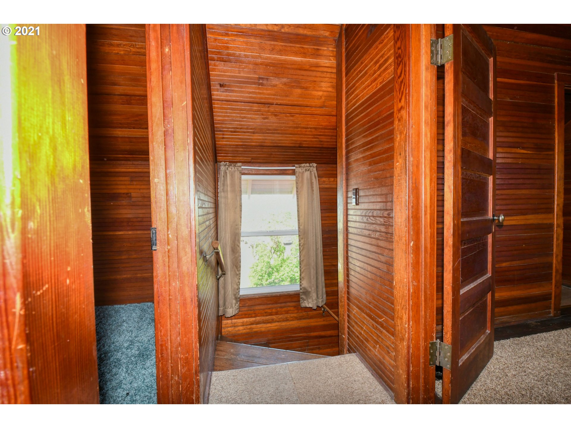 315 Vesper Street Helix, OR 97835 - Photo 23 of 32 a view of an entryway