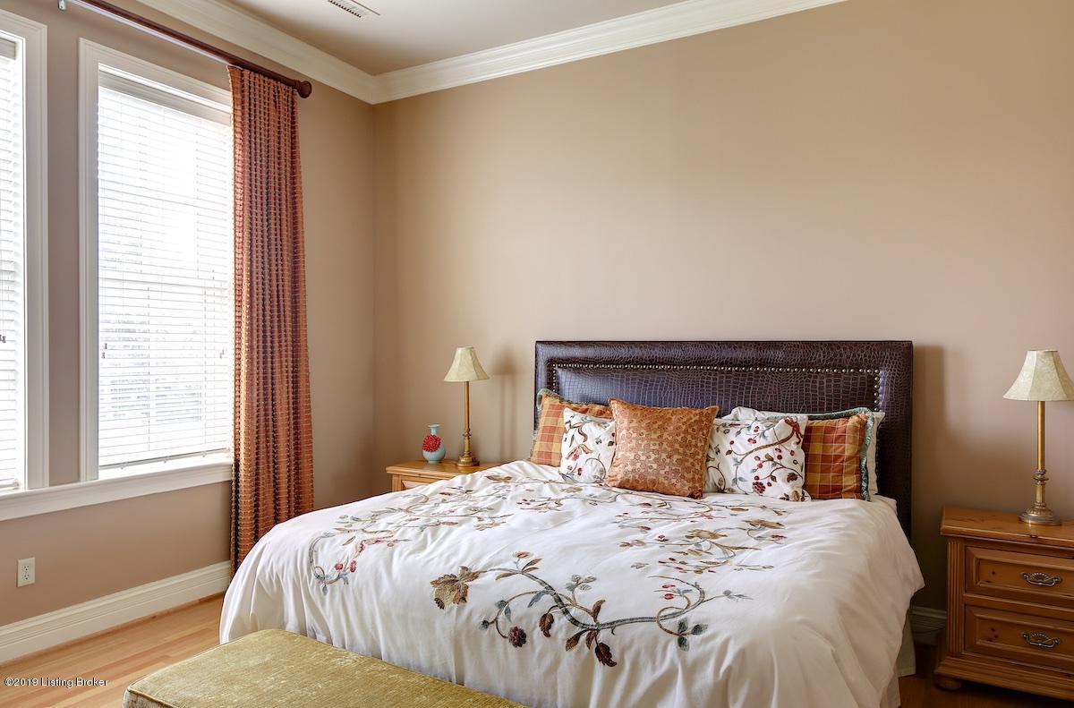 966 Cherokee Road, Unit 104 Louisville, KY 40204 - Photo 24 of 32 24 966 Cherokee Road #104
