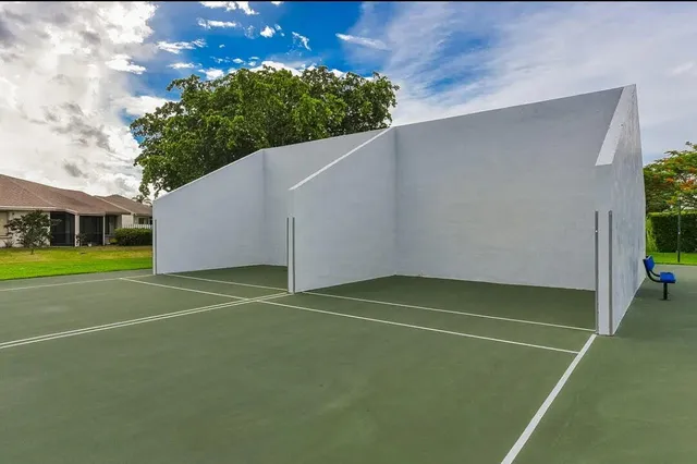 a view of a tennis court