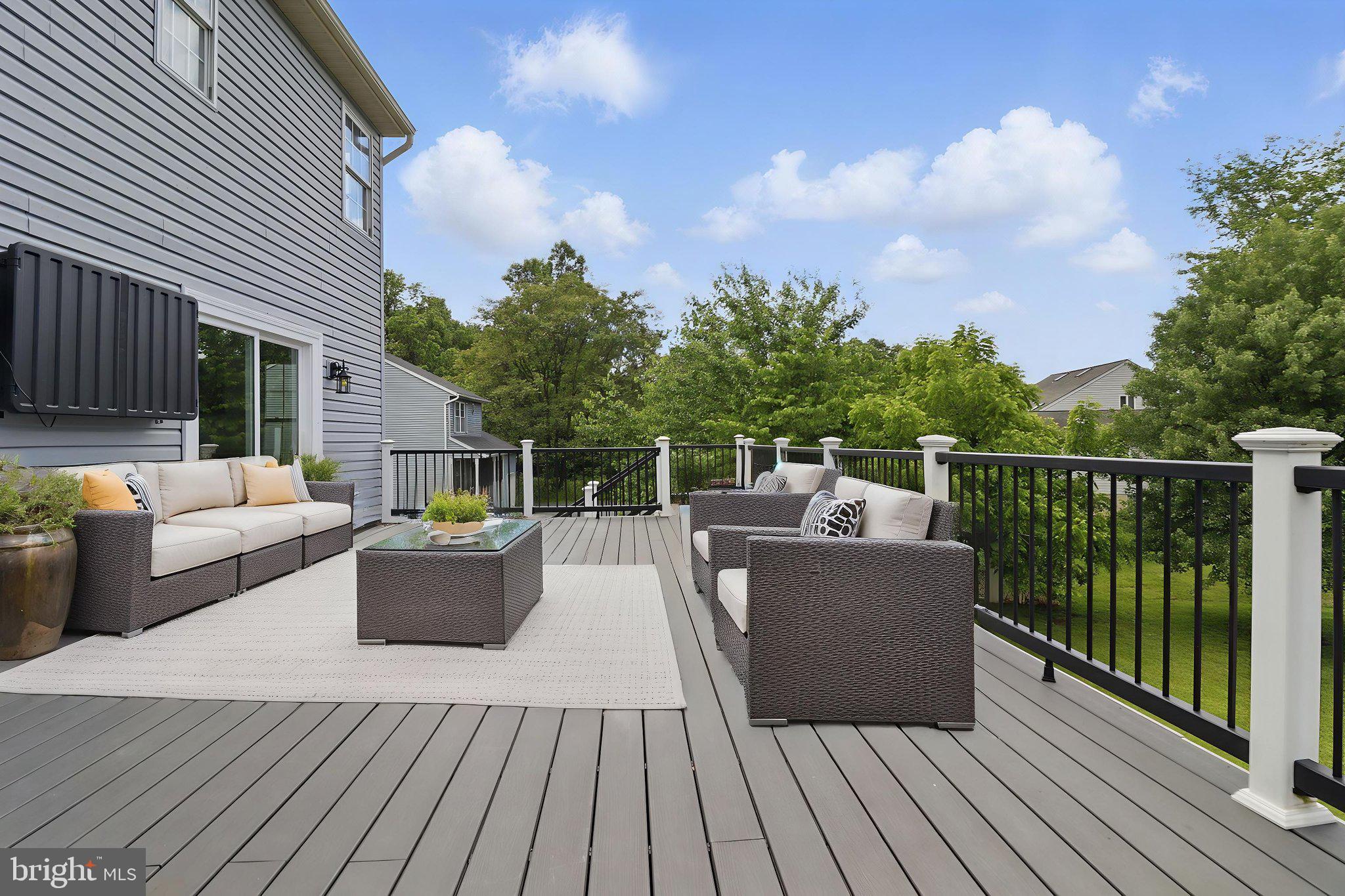 9482 Ridgeview Drive Columbia, MD 21046 - Photo 7 of 86 Virtual; staging of the deck