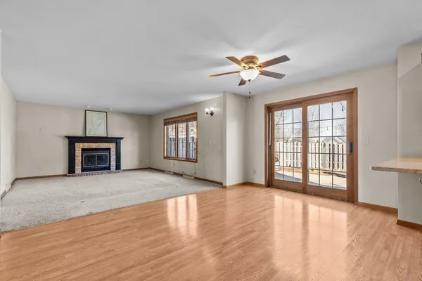 $476,000 | 2189 East Prairie Creek Drive, Neenah, WI 54956