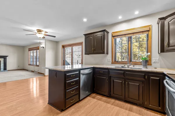 $476,000 | 2189 East Prairie Creek Drive, Neenah, WI 54956