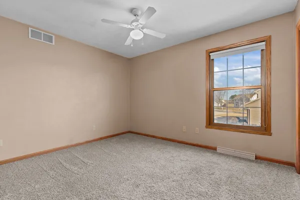 $476,000 | 2189 East Prairie Creek Drive, Neenah, WI 54956