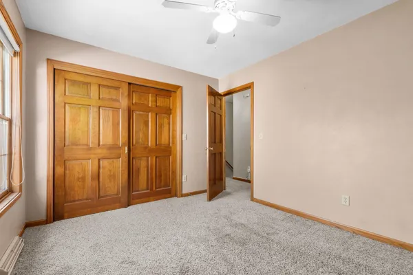 $476,000 | 2189 East Prairie Creek Drive, Neenah, WI 54956