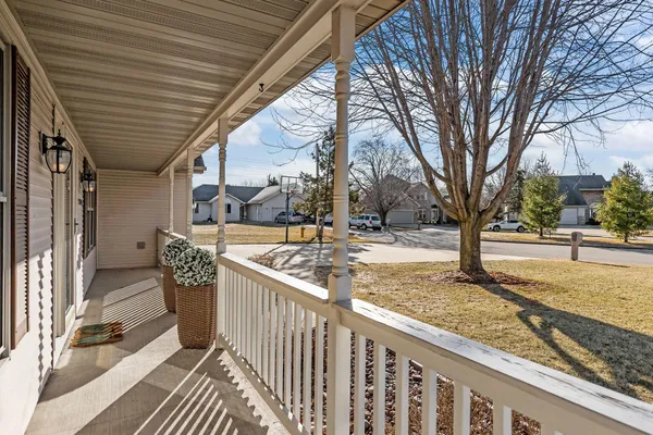 $476,000 | 2189 East Prairie Creek Drive, Neenah, WI 54956