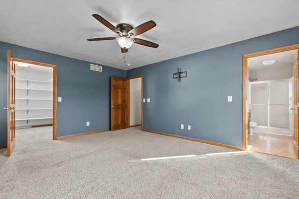 $476,000 | 2189 East Prairie Creek Drive, Neenah, WI 54956