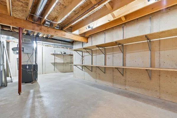 $476,000 | 2189 East Prairie Creek Drive, Neenah, WI 54956