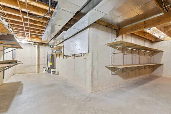 $476,000 | 2189 East Prairie Creek Drive, Neenah, WI 54956