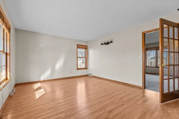 $476,000 | 2189 East Prairie Creek Drive, Neenah, WI 54956