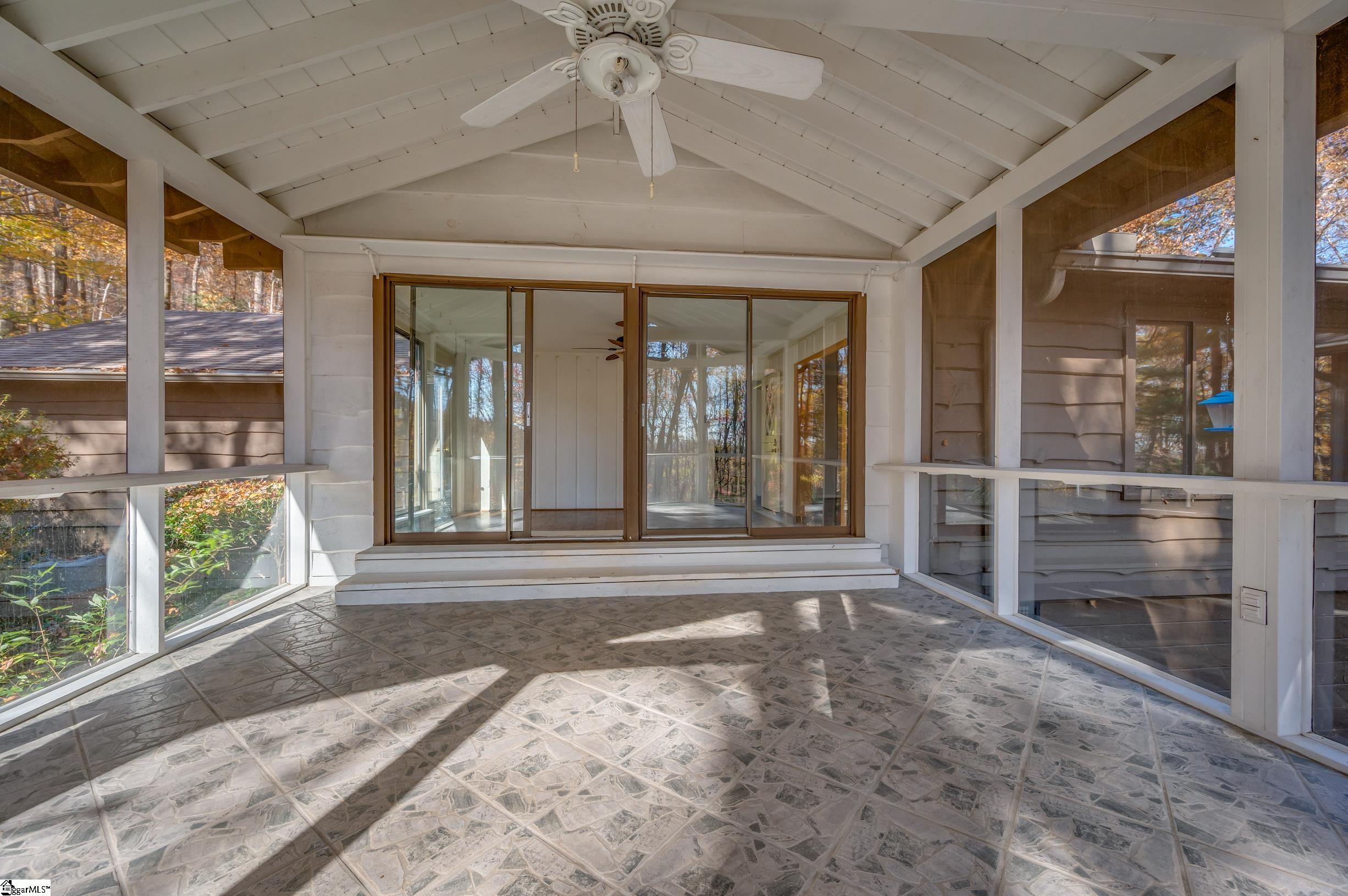 56 Wells Lane Tryon, NC 28782 - Photo 12 of 36 Gallery Image 12