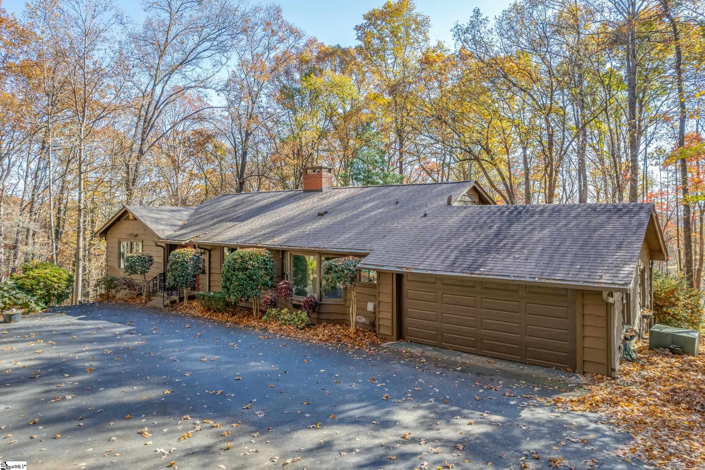 56 Wells Lane Tryon, NC 28782 - Photo 2 of 36 Gallery Image 2