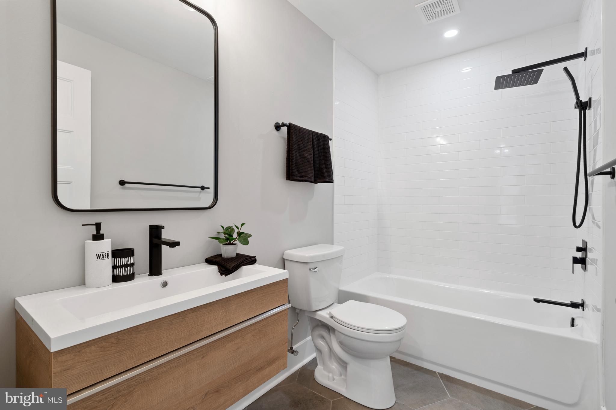 3931 Terrace Street Philadelphia, PA 19128 - Photo 16 of 49