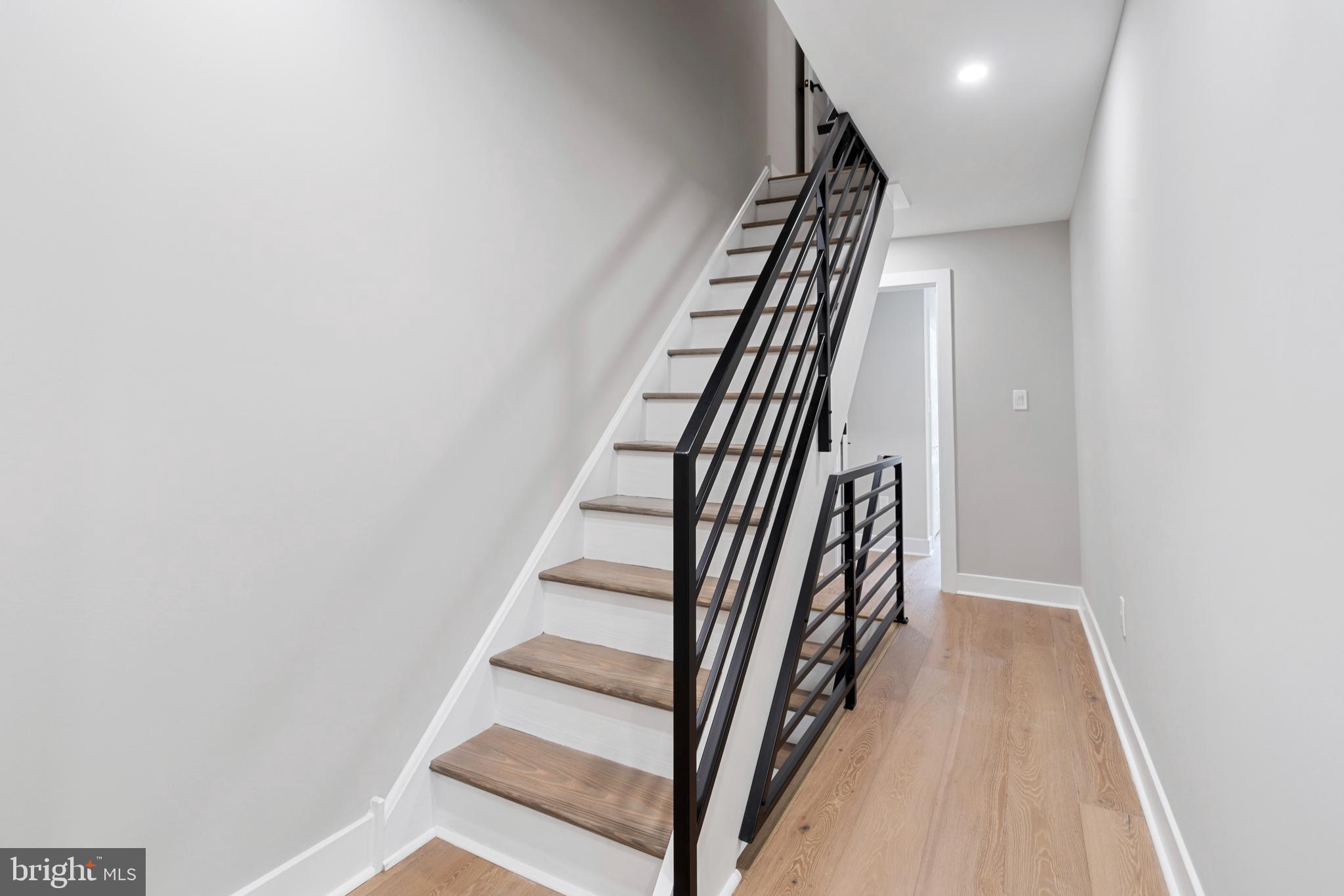 3931 Terrace Street Philadelphia, PA 19128 - Photo 19 of 49