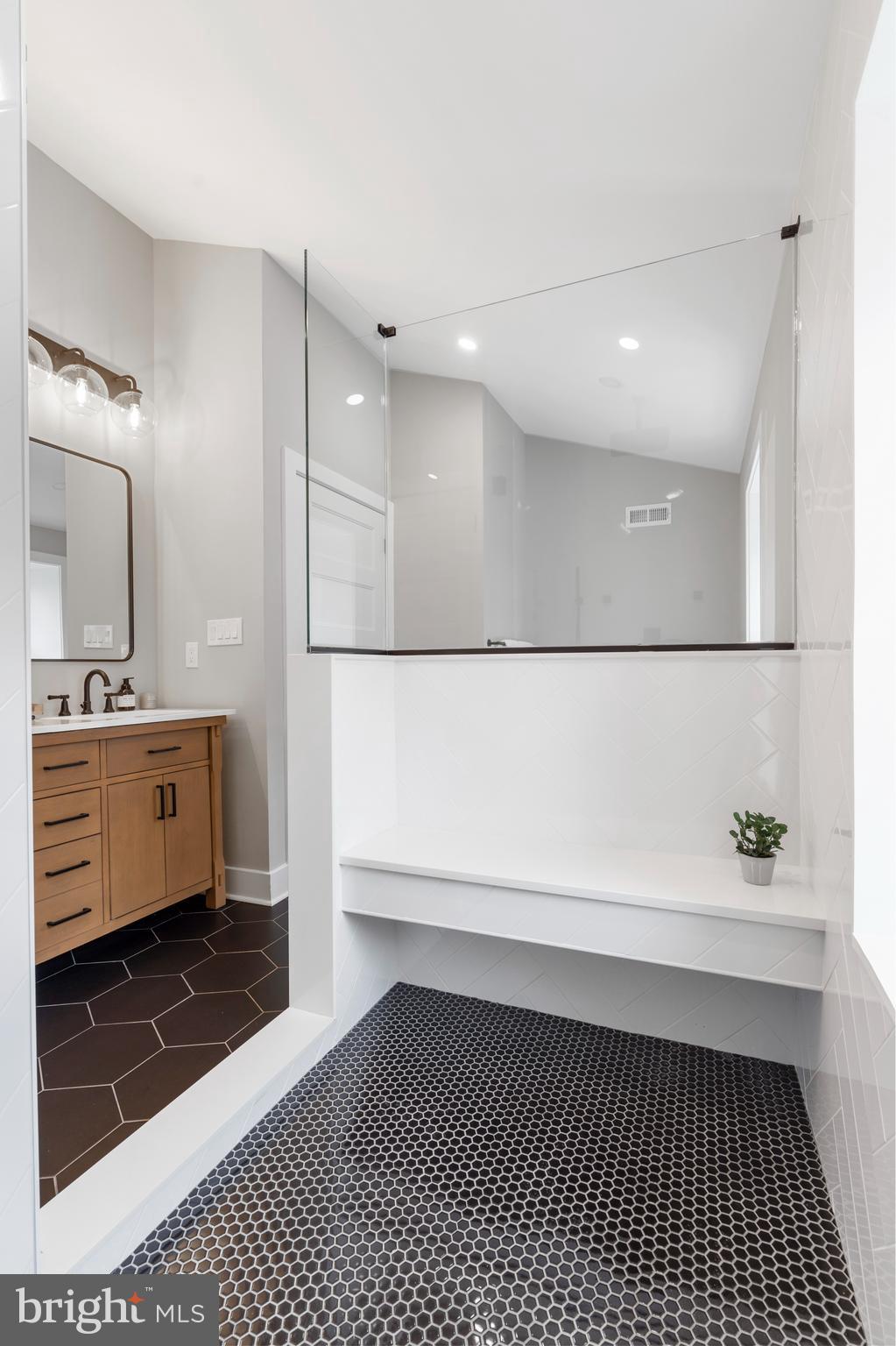 3931 Terrace Street Philadelphia, PA 19128 - Photo 27 of 49