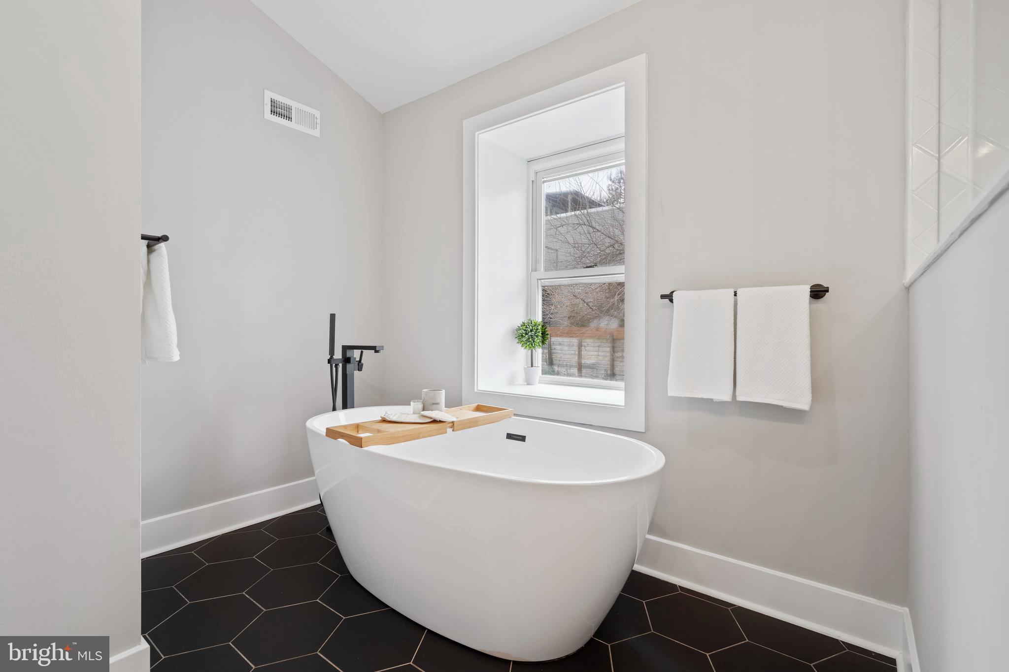 3931 Terrace Street Philadelphia, PA 19128 - Photo 28 of 49