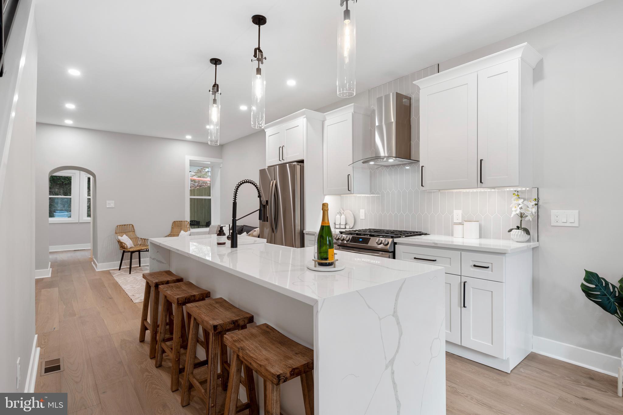 3931 Terrace Street Philadelphia, PA 19128 - Photo 8 of 49