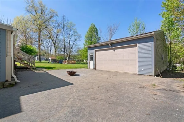$215,000 | 1355 Wakefield Drive, Hermitage, PA 16148