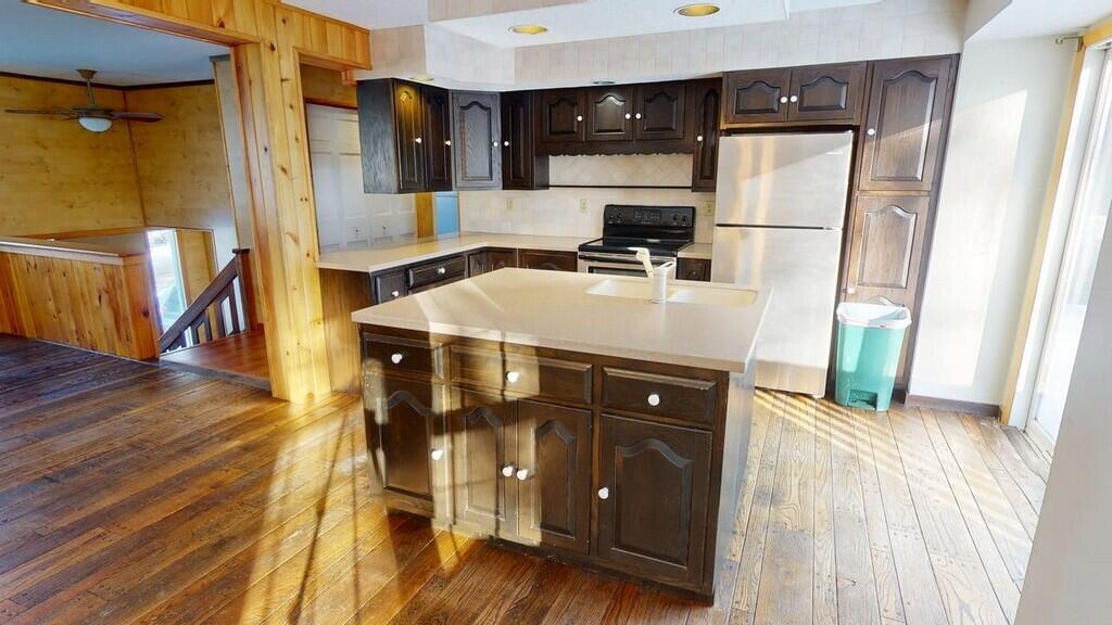 43 Heritage Street Millinocket, ME 04462 - Photo 12 of 62 12 43-Heritage-St-Kitchen (Copy)