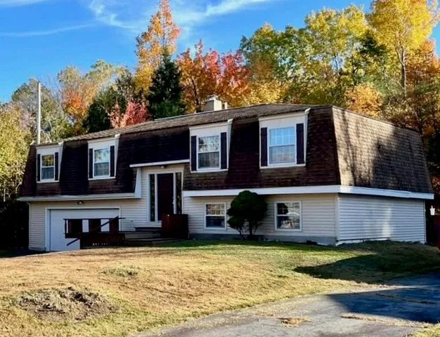 $168,500 | 43 Heritage Street, Millinocket, ME 04462