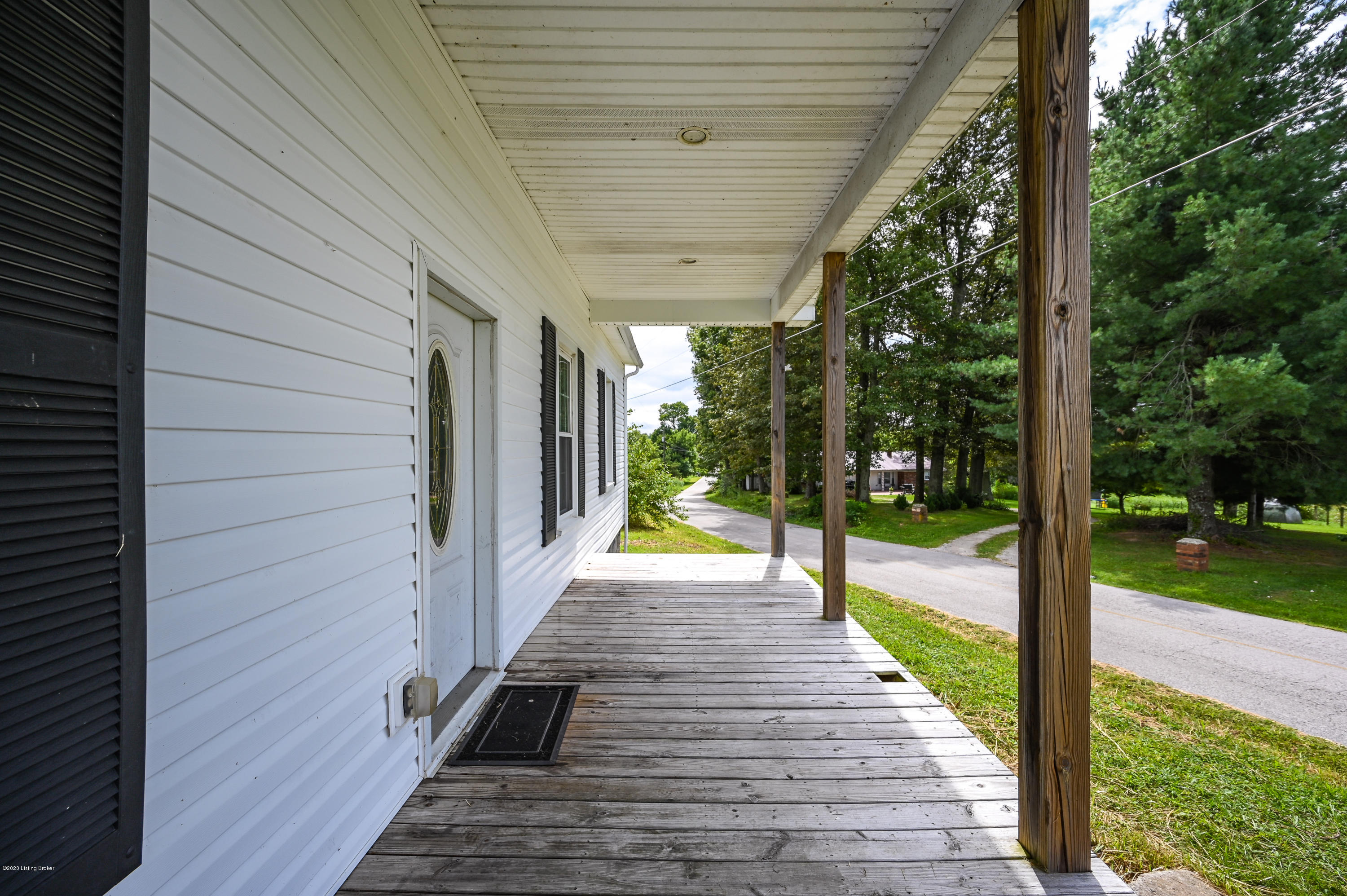 54 Bennett Road Buffalo, KY 42716 - Photo 7 of 28 Front Porch