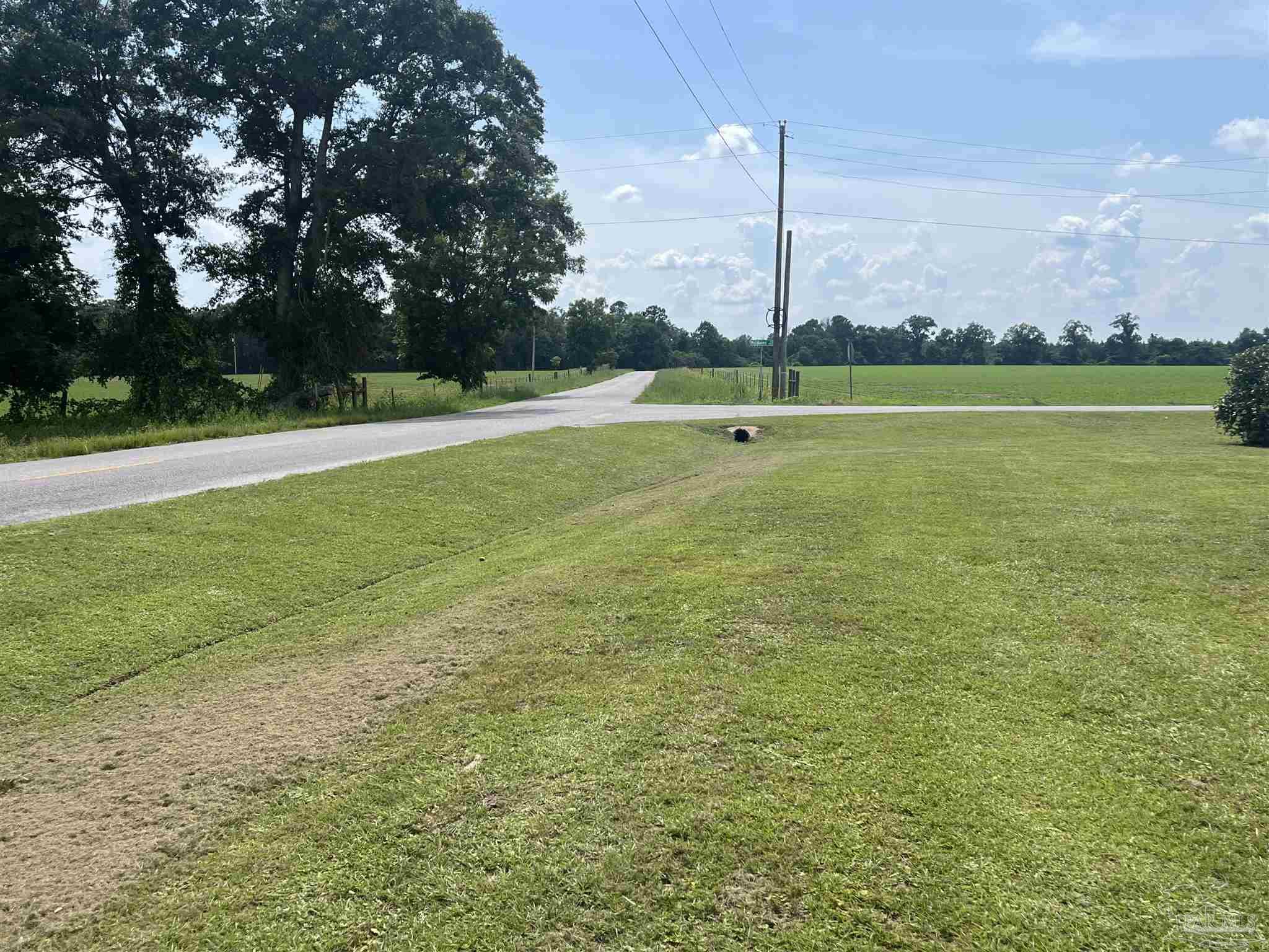 6150 Dortch Road Century, FL 32535 - Photo 18 of 19