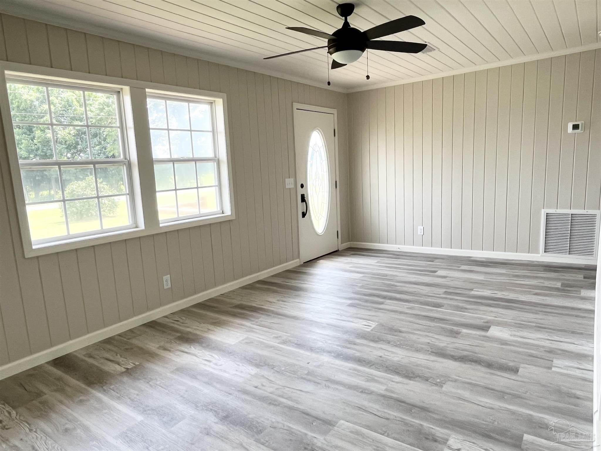 6150 Dortch Road Century, FL 32535 - Photo 4 of 19