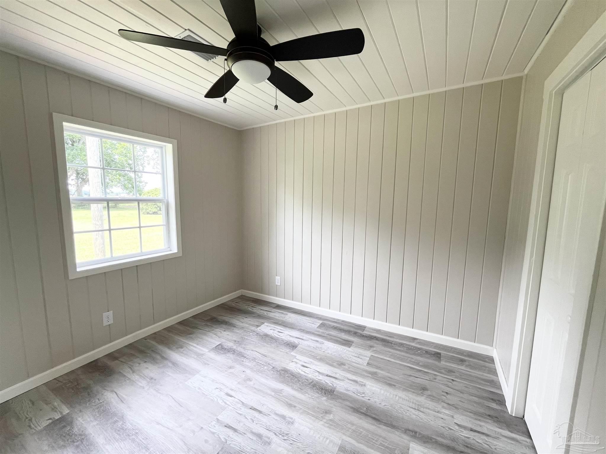 6150 Dortch Road Century, FL 32535 - Photo 10 of 19