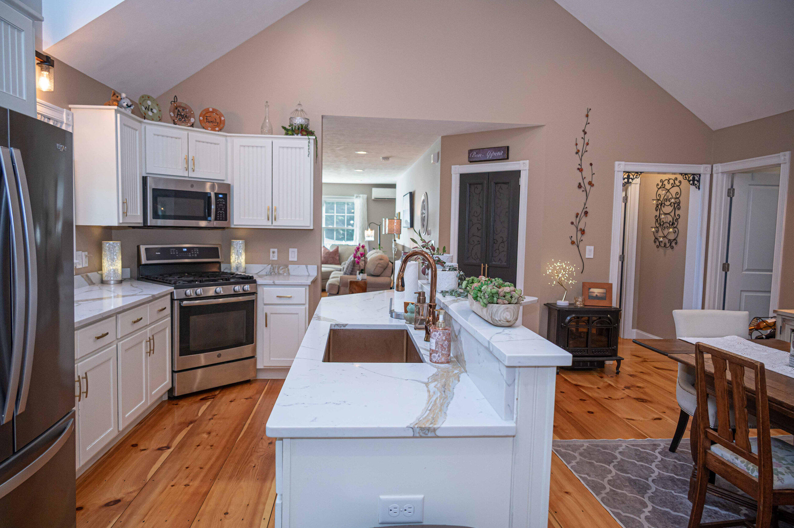 14 Rocklinn Drive Windham, ME 04062 - Photo 24 of 69 Main Floor-0465