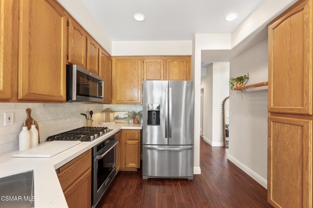 5219 Paseo Ricoso Camarillo, CA 93012 - Photo 30 of 47