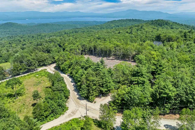 $85,000 | 15 Passaconway Road, Ossipee, NH 03814