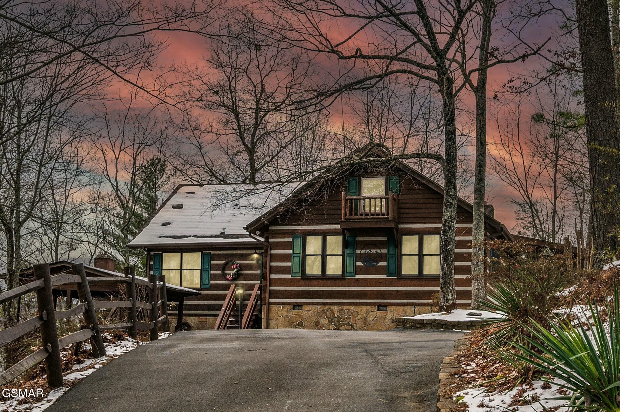 3013 Hatcher Top Road Sevierville, TN 37862 - Photo 2 of 36 Gallery Image 2