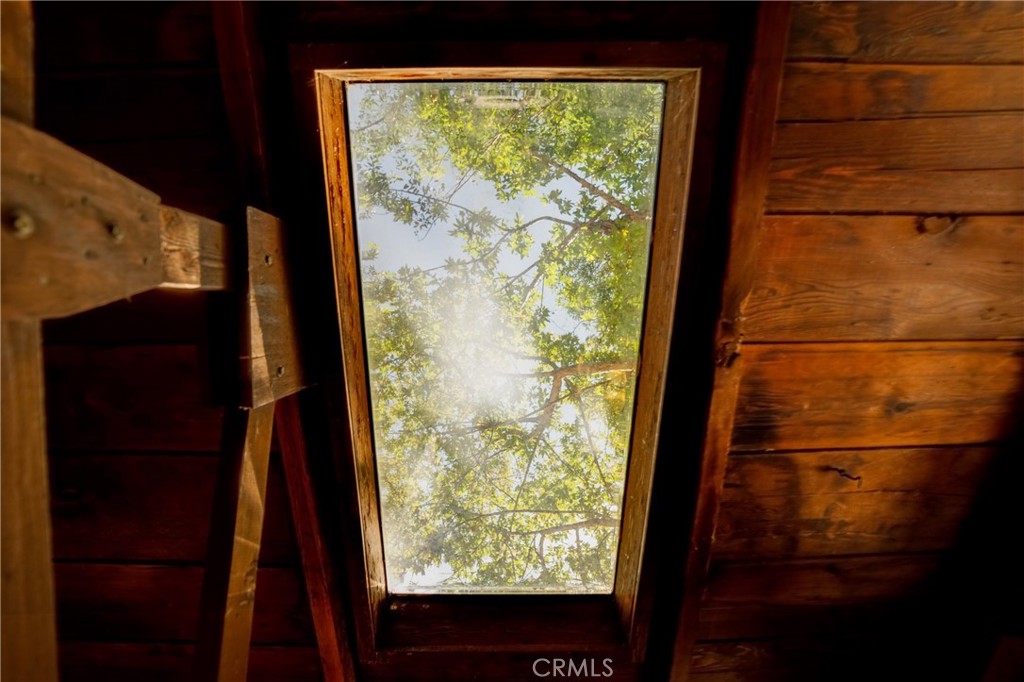 0 Hot Springs Canyon Road, Unit 26 Trabuco Canyon, CA 92679 - Photo 36 of 59 Skylight in great room