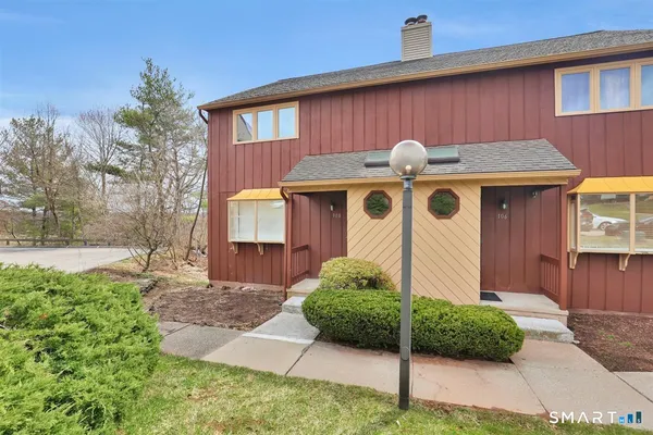$300,000 | 108 Skyview Drive, Unit 108, Cromwell, CT 06416