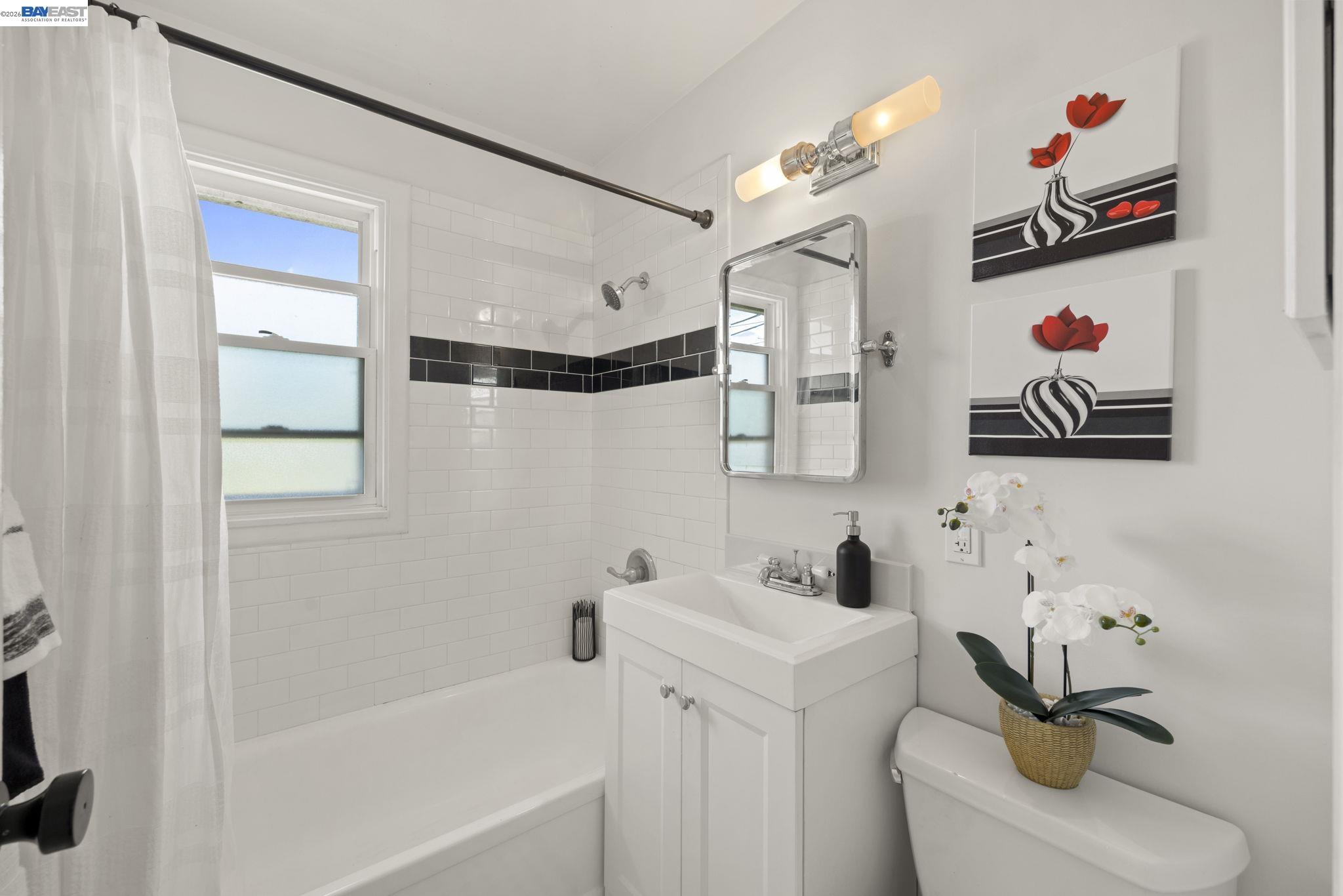 1711 3rd Street Alameda, CA 94501 - Photo 27 of 44