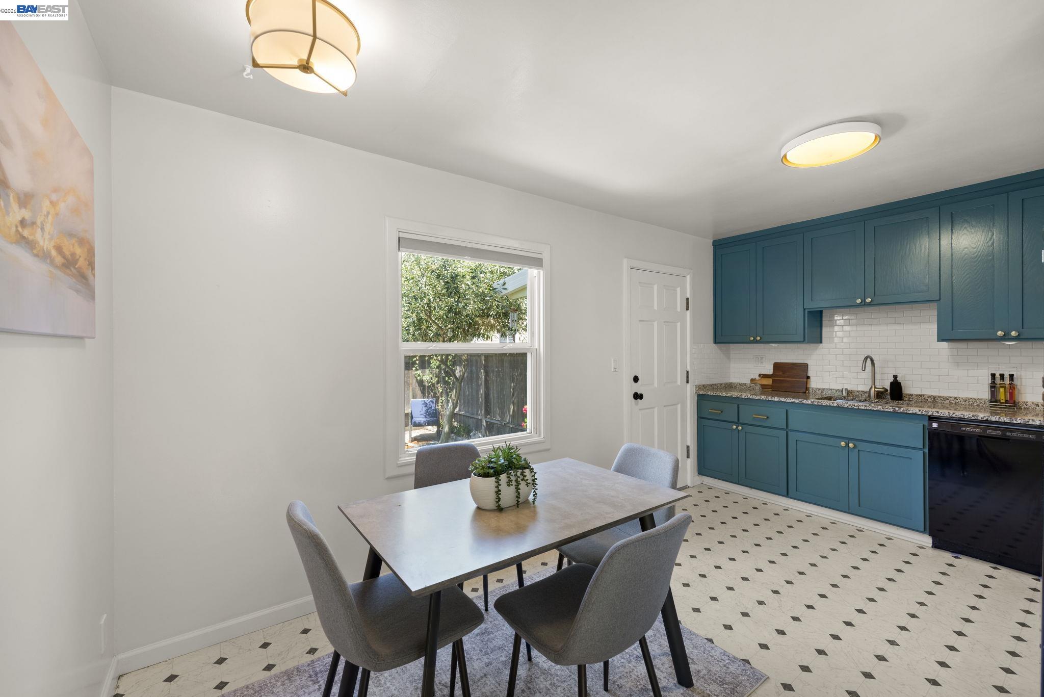 1711 3rd Street Alameda, CA 94501 - Photo 8 of 44