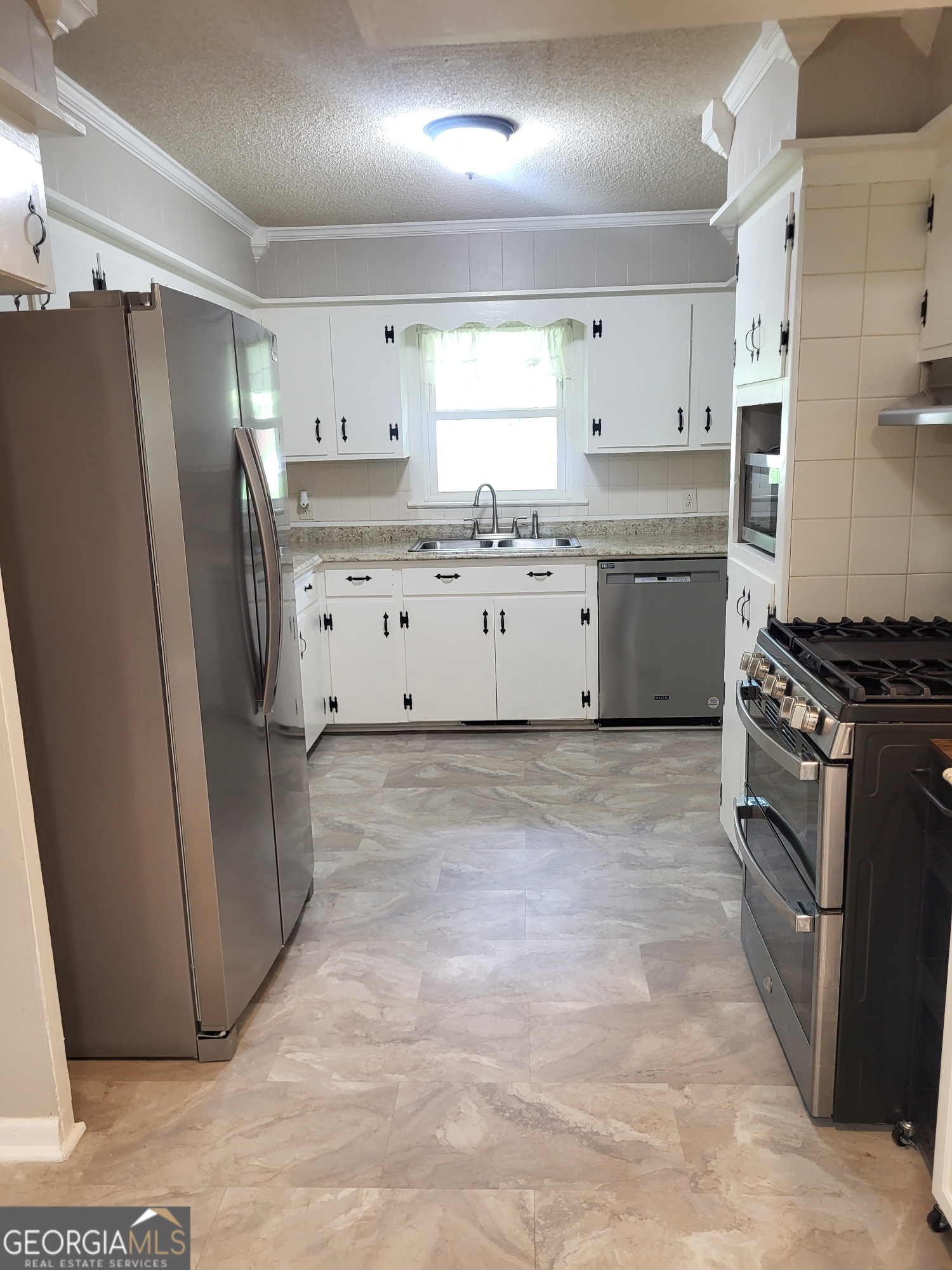 2503 14th Avenue Valley, AL 36854 - Photo 7 of 32