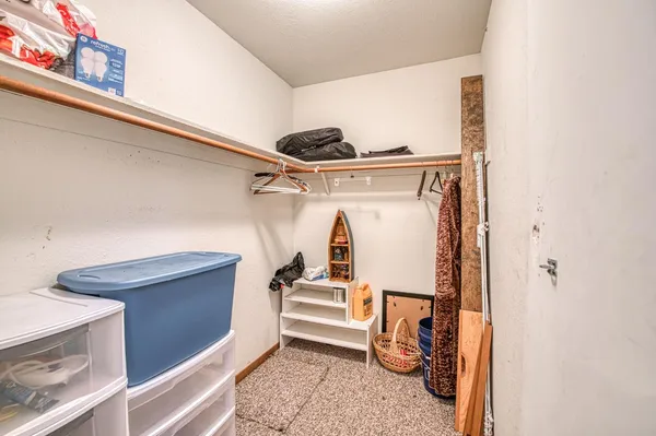 $369,500 | 62784 Sunny Vista Lane, Unit 28, Mono Hot Springs, CA 93642