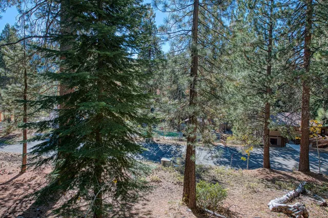 $369,500 | 62784 Sunny Vista Lane, Unit 28, Mono Hot Springs, CA 93642