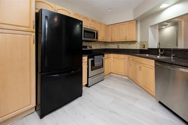 $3,700 | 50 Desford Lane, Boynton Beach, FL 33426