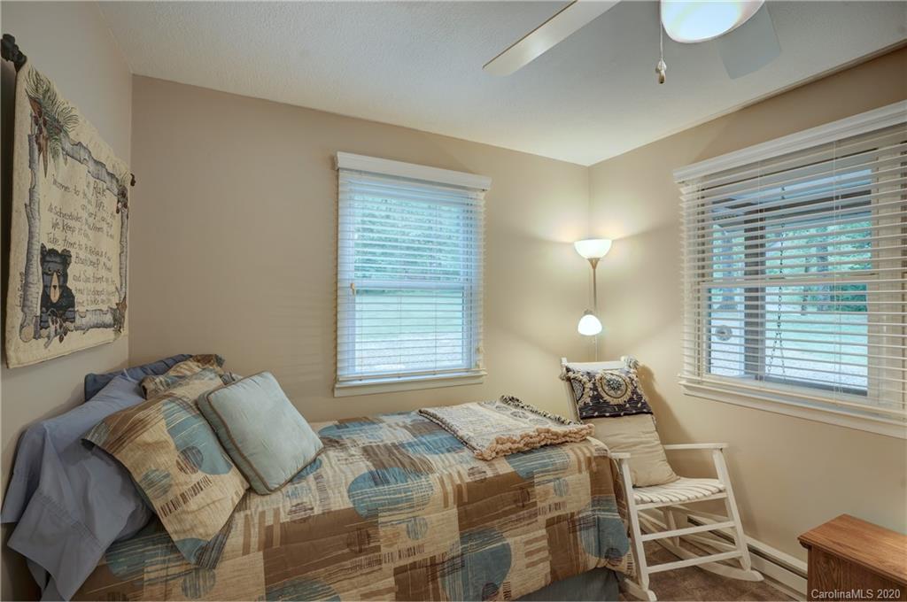 121 Chestnut Cove Road Whittier, NC 28789 - Photo 13 of 47 Gallery Image 13