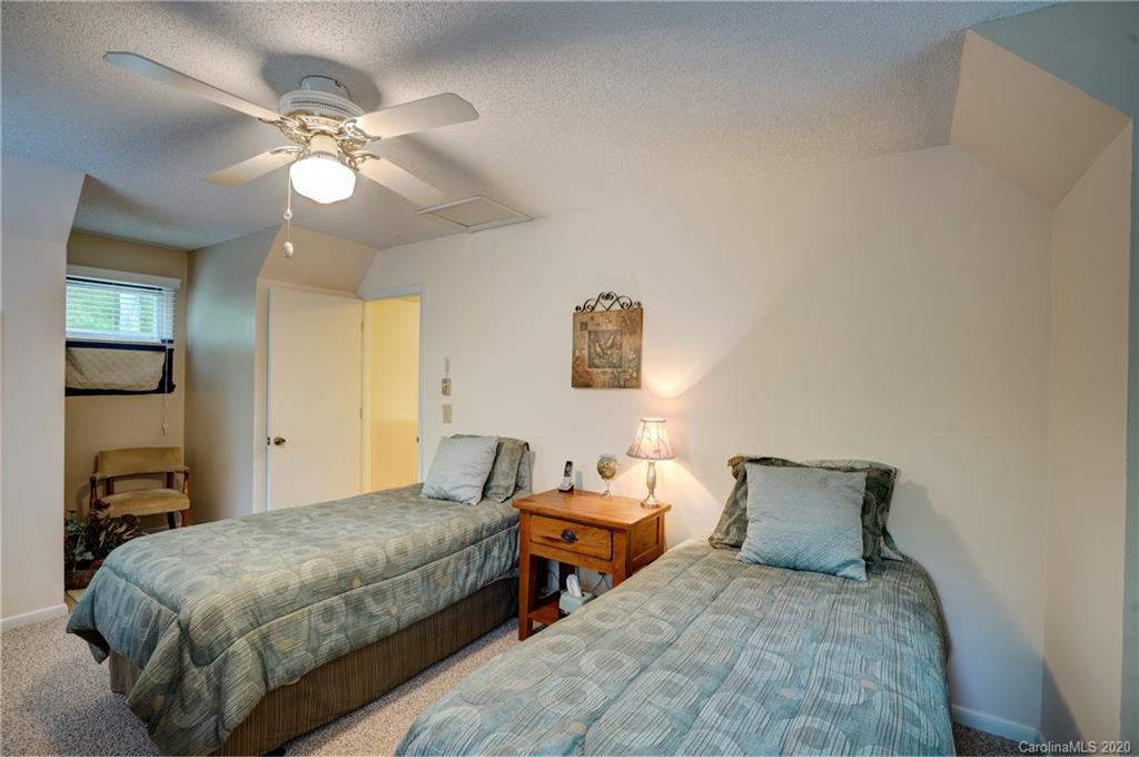 121 Chestnut Cove Road Whittier, NC 28789 - Photo 18 of 47 Gallery Image 18