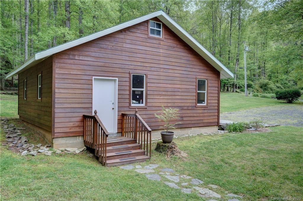 121 Chestnut Cove Road Whittier, NC 28789 - Photo 28 of 47 Gallery Image 28