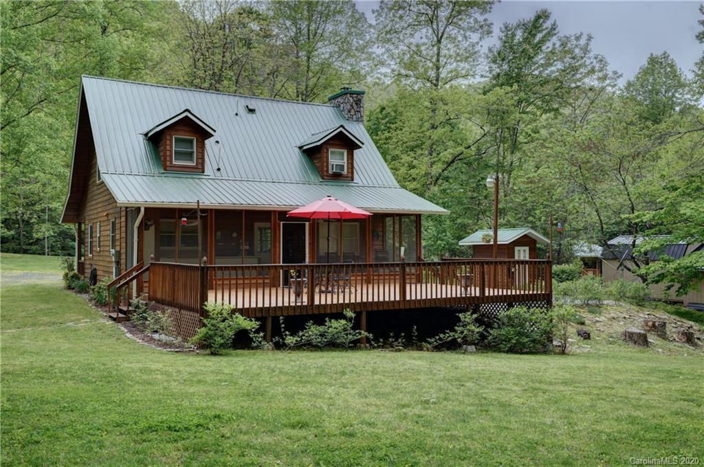 121 Chestnut Cove Road Whittier, NC 28789 - Photo 32 of 47 Gallery Image 32