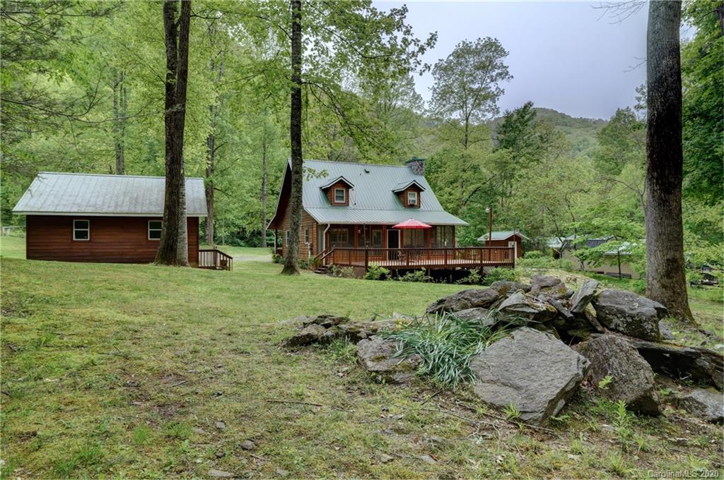121 Chestnut Cove Road Whittier, NC 28789 - Photo 33 of 47 Gallery Image 33