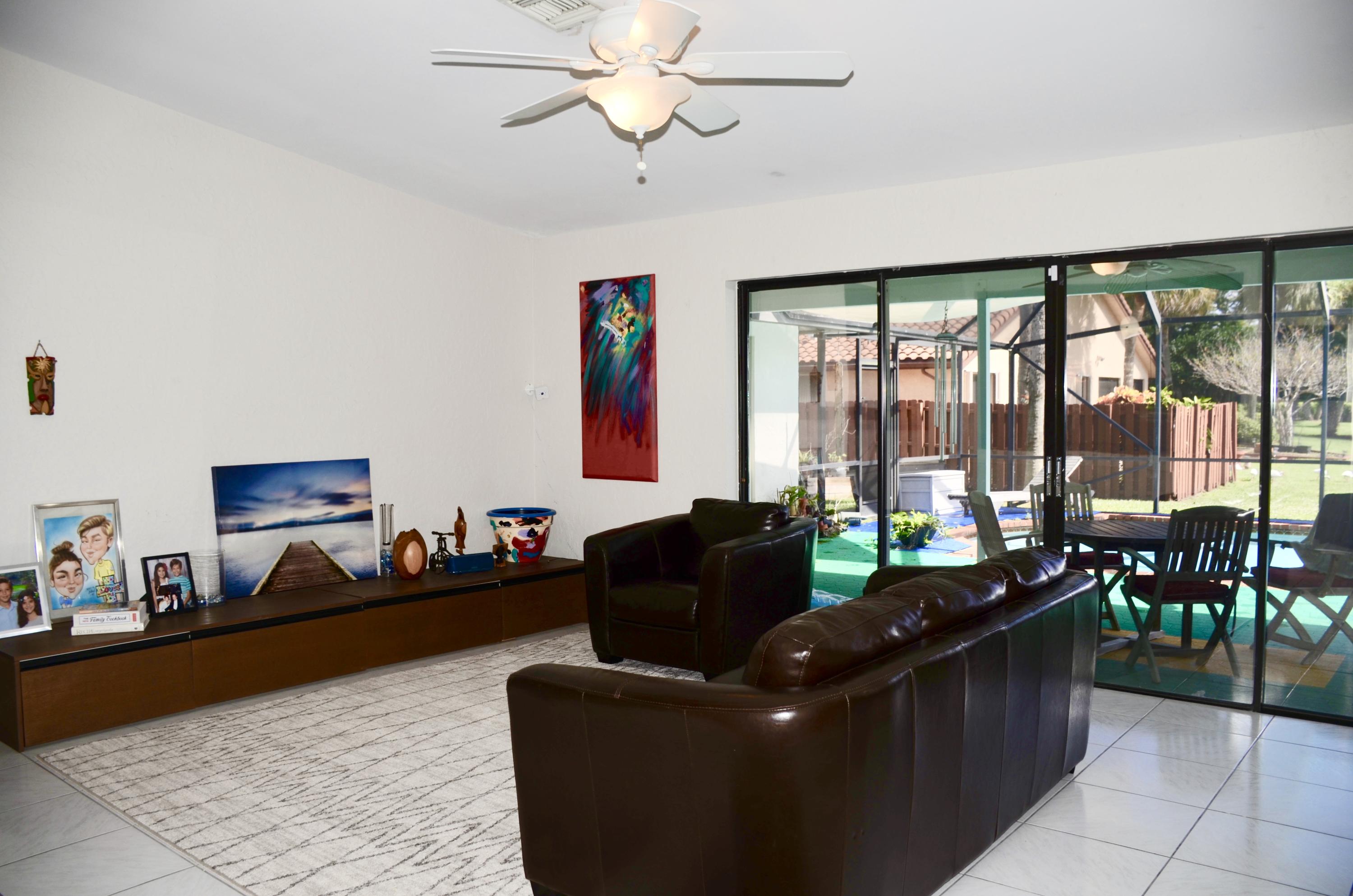 376 Northwest 22nd Avenue Boca Raton, FL 33486 - Photo 6 of 20 fullsizeoutput_35a
