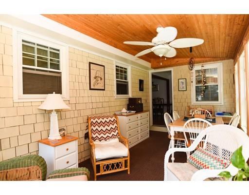 55 Eleanor Road Raynham, MA 02767 - Photo 12 of 41 Gallery Image 12