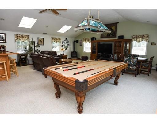 55 Eleanor Road Raynham, MA 02767 - Photo 20 of 41 Gallery Image 20