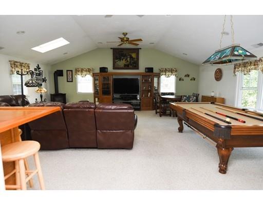 55 Eleanor Road Raynham, MA 02767 - Photo 21 of 41 Gallery Image 21