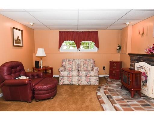 55 Eleanor Road Raynham, MA 02767 - Photo 37 of 41 Gallery Image 37