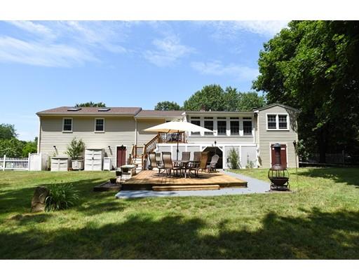 55 Eleanor Road Raynham, MA 02767 - Photo 4 of 41 Gallery Image 4